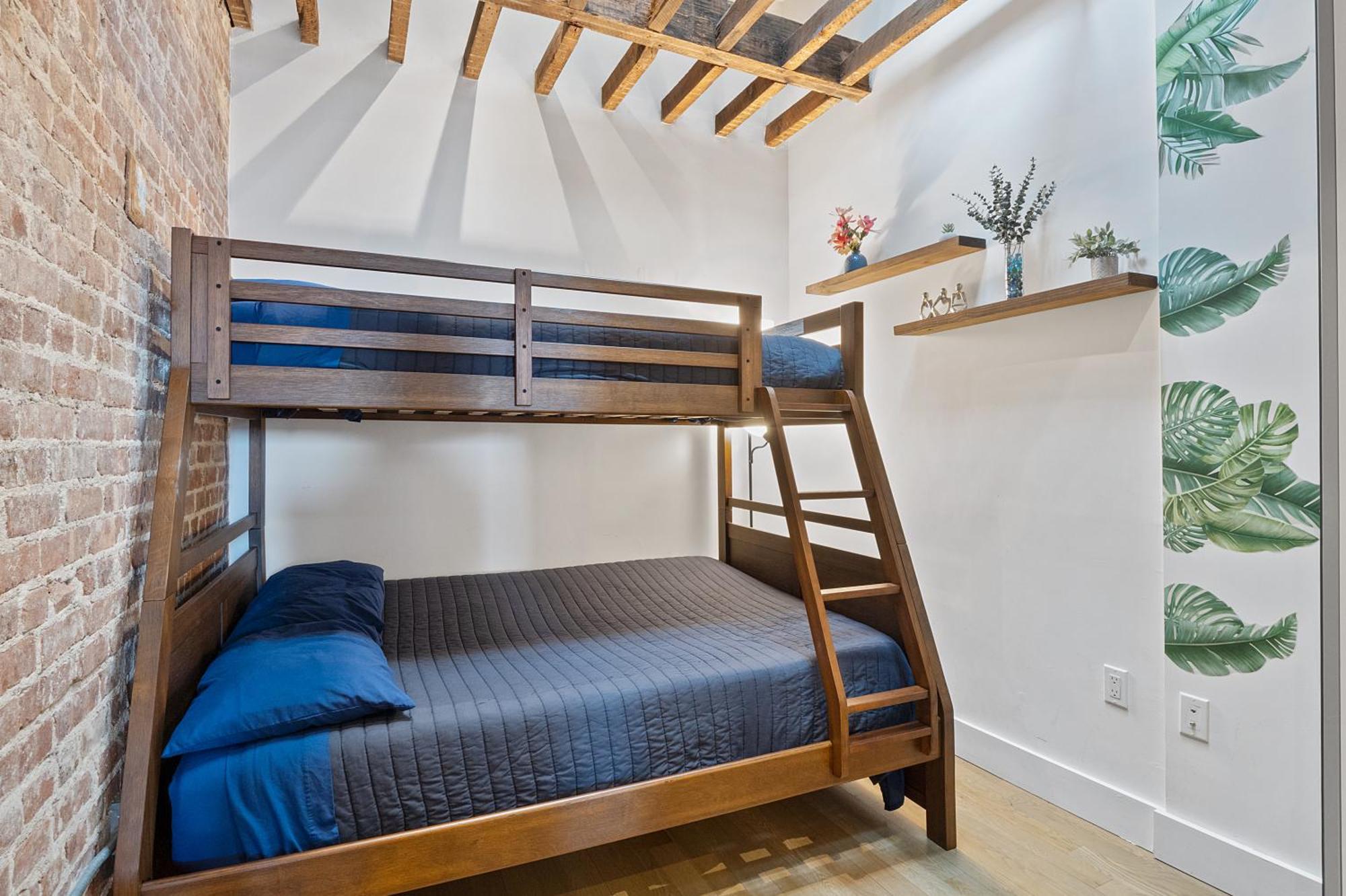 Chic Penthouse 15 Minutes From Nyc - Bus Stop At Doorstep Hoboken Buitenkant foto