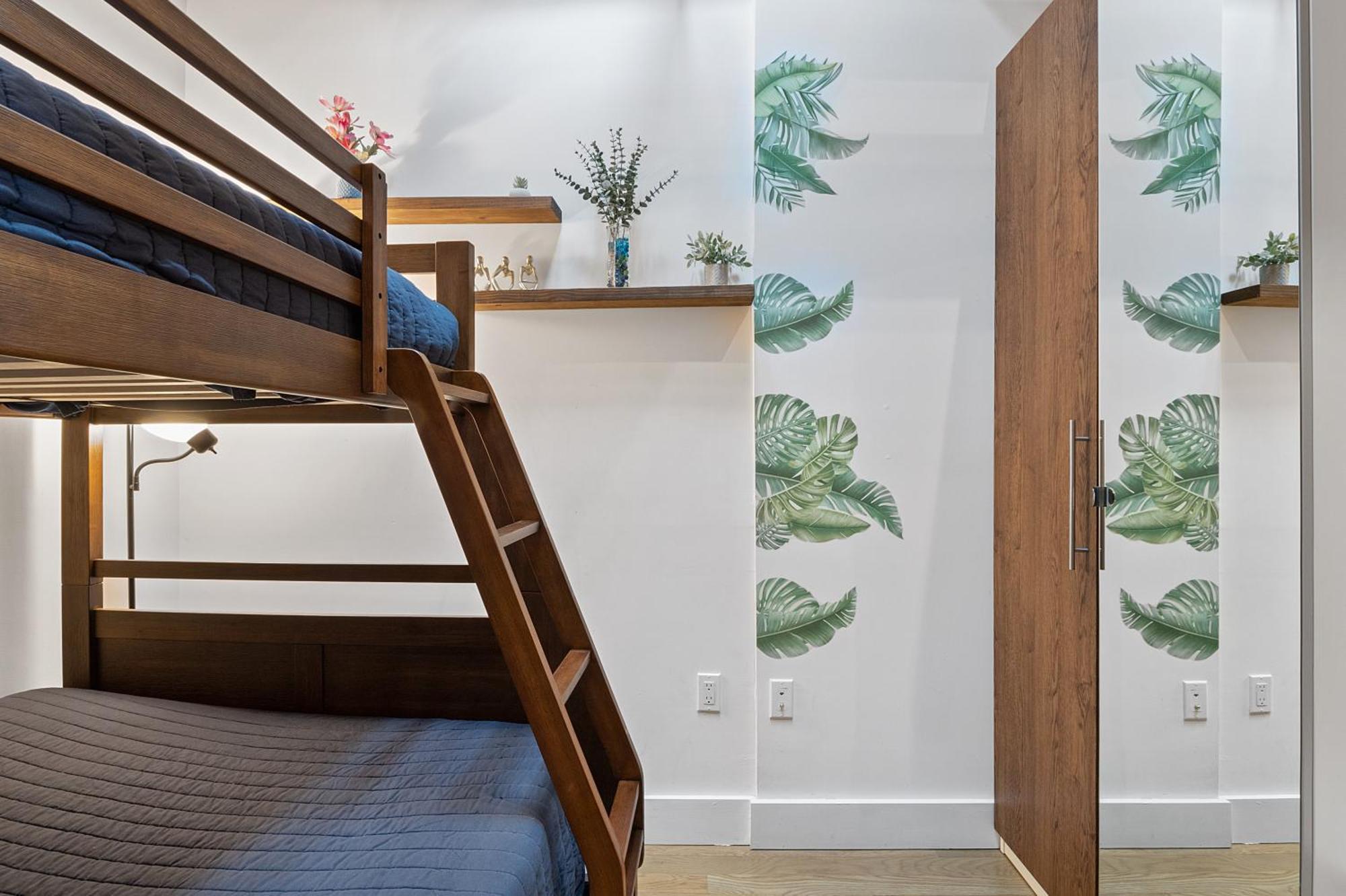 Chic Penthouse 15 Minutes From Nyc - Bus Stop At Doorstep Hoboken Buitenkant foto